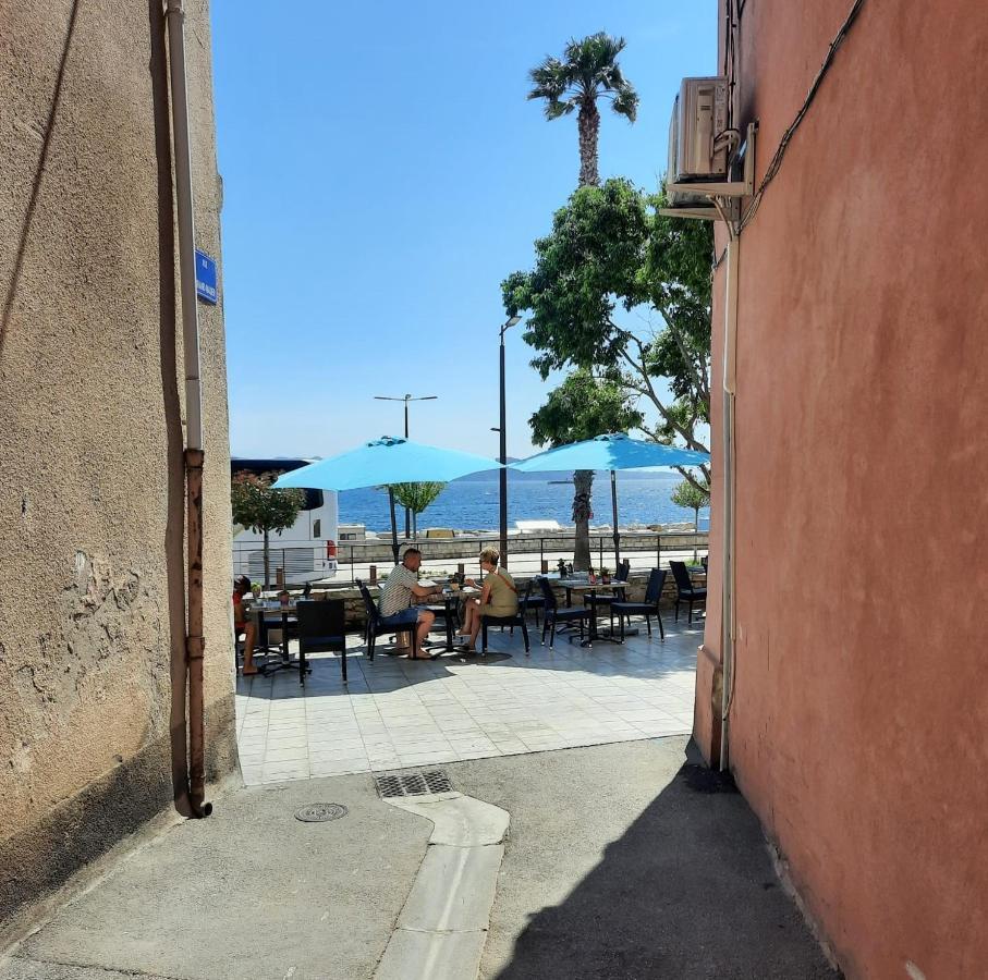 Renovated Fully Equipped Studio For 2 To 4 Pers Apartment La Ciotat Exterior foto